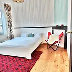 Maison Spacieuse, Sereine Proche Du Coeur De La Et De La Gare 別荘 *