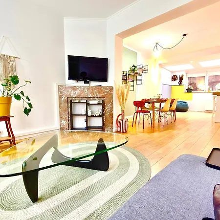 펜션 Maison Spacieuse, Sereine Proche Du Coeur De La Et De La Gare 리에주