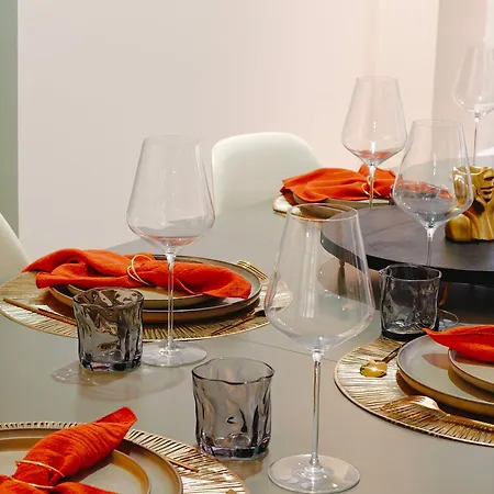 Maison Spacieuse, Sereine Proche Du Coeur De La Et De La Gare