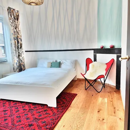Maison Spacieuse, Sereine Proche Du Coeur De La Et De La Gare بيت للعطل *