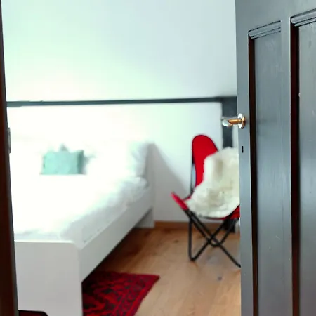 Maison Spacieuse, Sereine Proche Du Coeur De La Et De La Gare Holiday home Liege