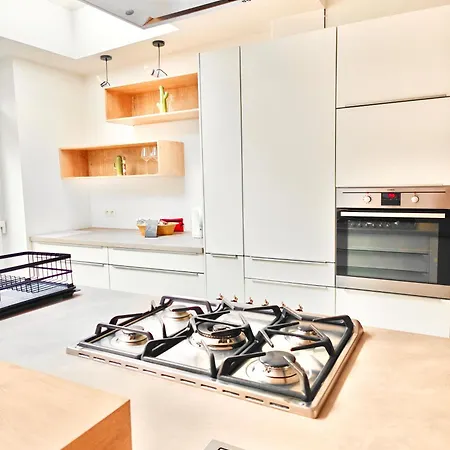 Maison Spacieuse, Sereine Proche Du Coeur De La Et De La Gare 펜션