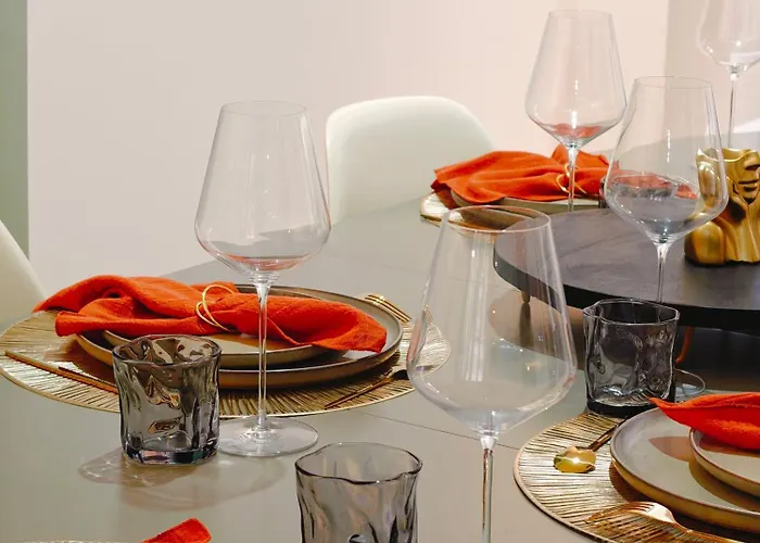 Maison Spacieuse, Sereine Proche Du Coeur De La Et De La Gare